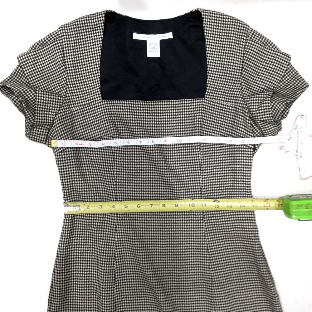 Diane Von Furstenberg Wool Houndstooth Dress sz 12 - Picture 8 of 8